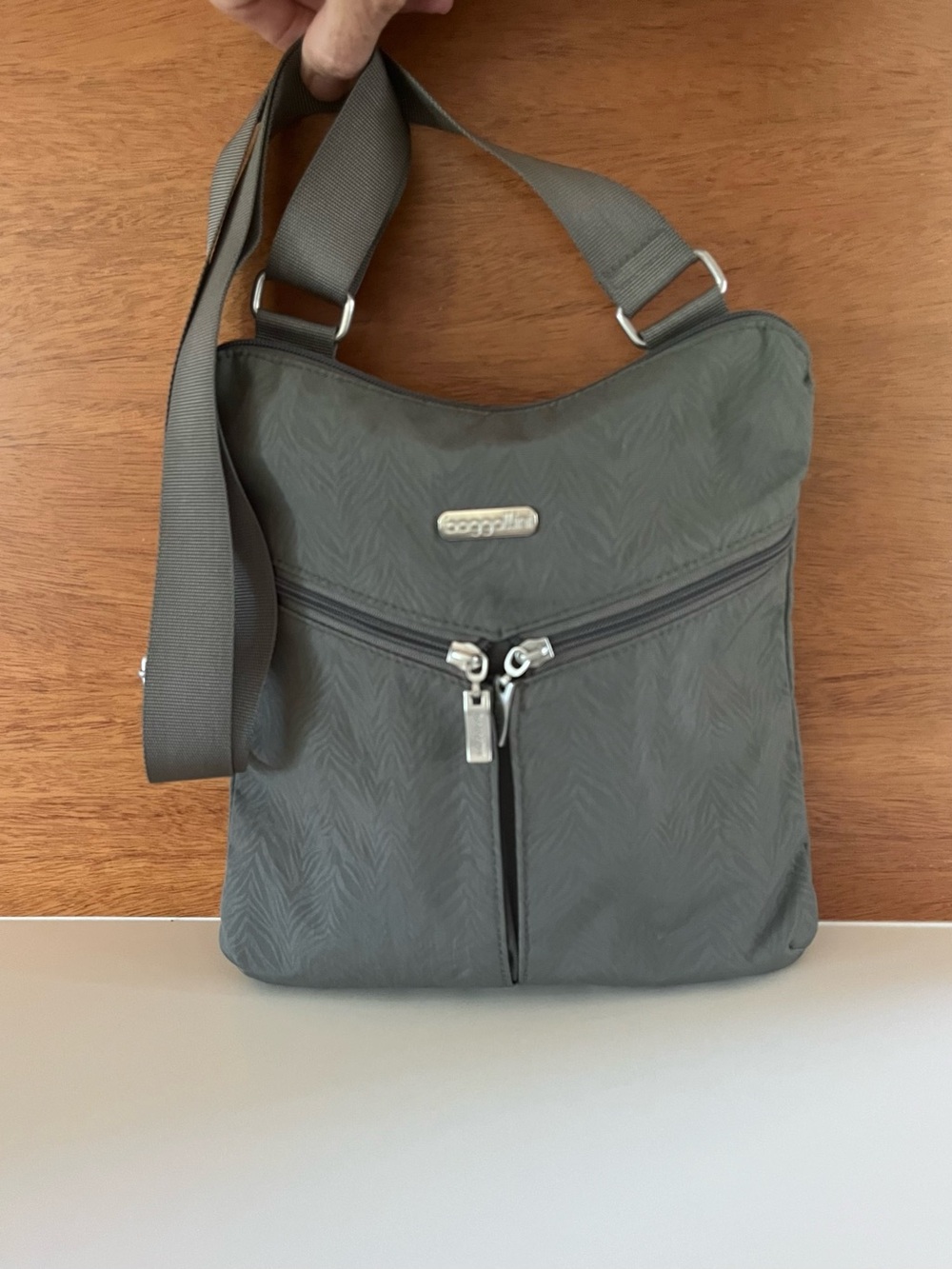 Baggallini Horizon Gray Nylon Crossbody Bag